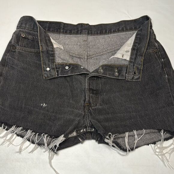 Levi’s 501 Raw Hem Black Denim Shorts, waist measures 30” - Picture 7 of 8
